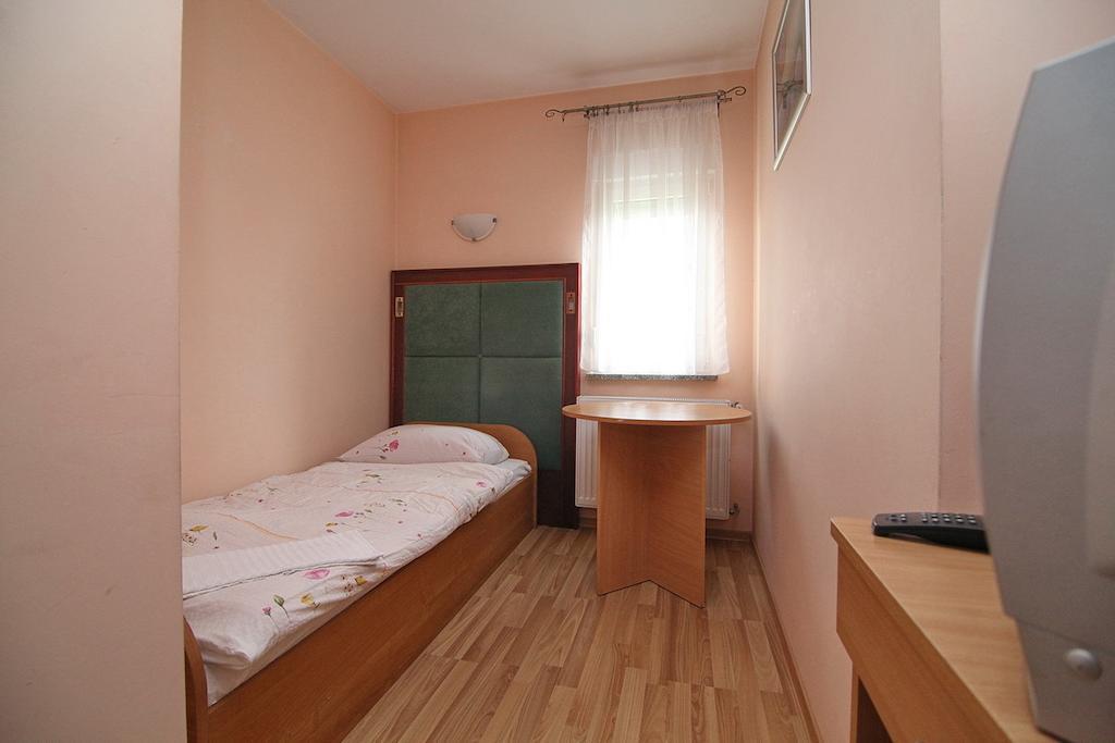 Noclegi Europa Boleslawiec  Zimmer foto